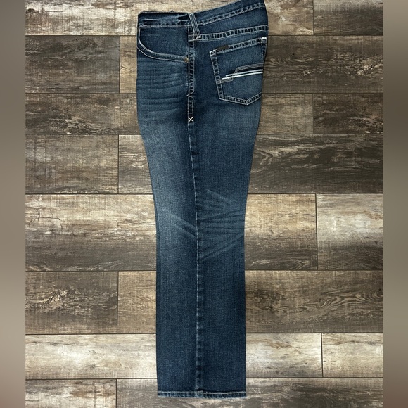Men’s Ariat M2 jeans - Picture 1 of 3